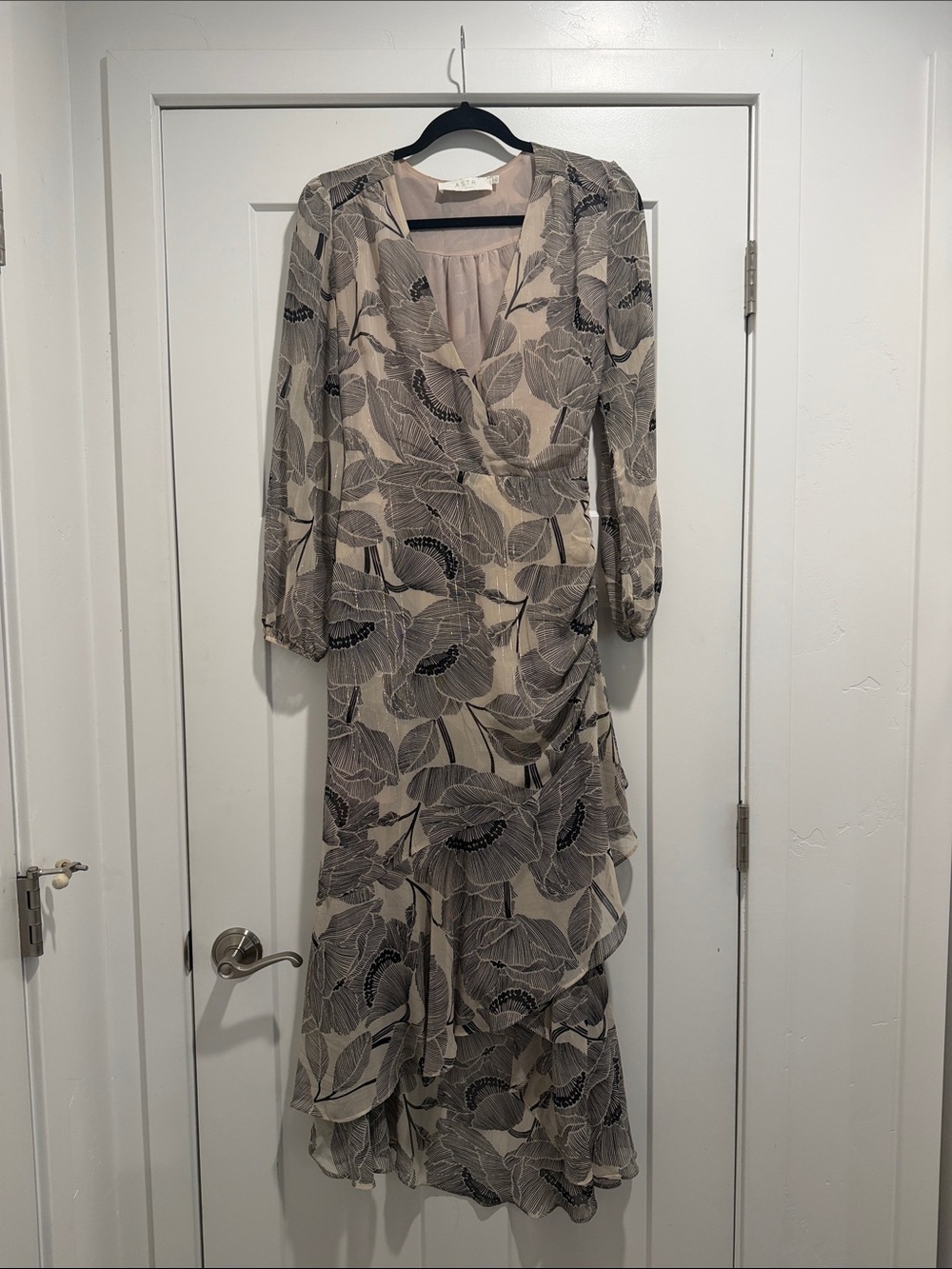 ASTR Beige Maxi Dress with Black Floral Print